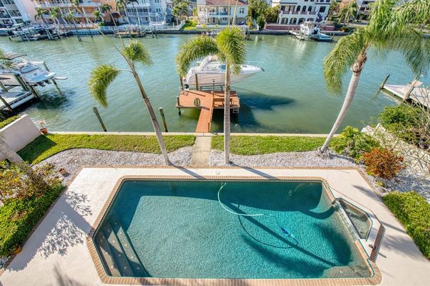 Exterior, Lake, Pool
