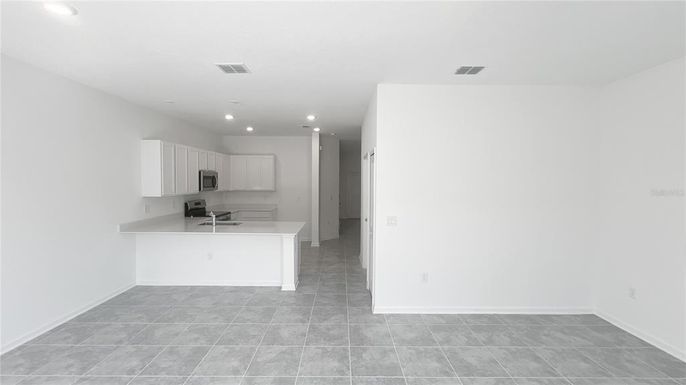 Empty room, Interior, Kitchen, Recessed Lighting