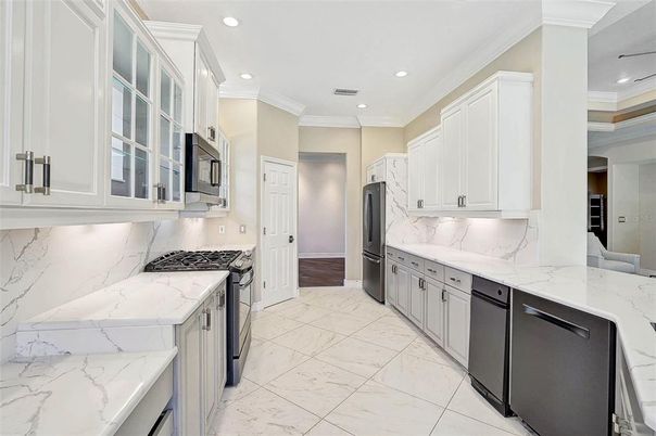 Interior, Kitchen, Marble, Marble Walls, Recessed Lighting