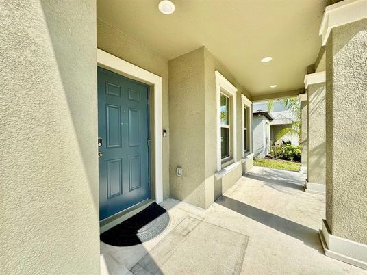 Exterior, Recessed Lighting