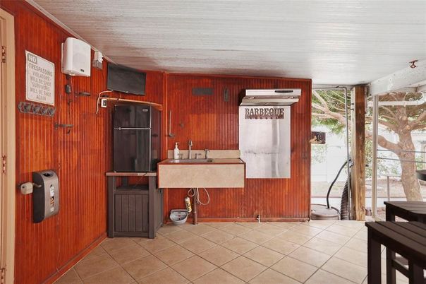 Interior, Wooden Walls