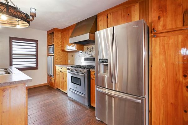 Interior, Kitchen, Stainless Steel Appliances, Wood Texture Flooring