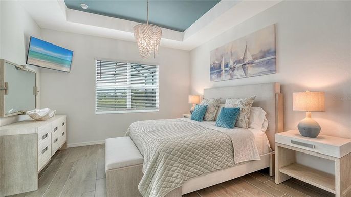 Bedroom, Interior, Pendant Lights, Wood Texture Flooring