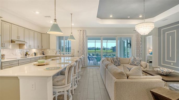 Chandelier, Interior, Kitchen, Living room, Pendant Lights, Recessed Lighting, Wood Texture Flooring