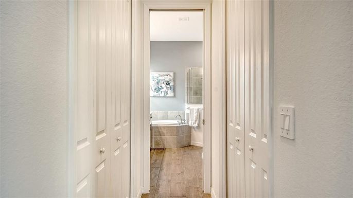 Bathroom, Interior, Wood Texture Flooring