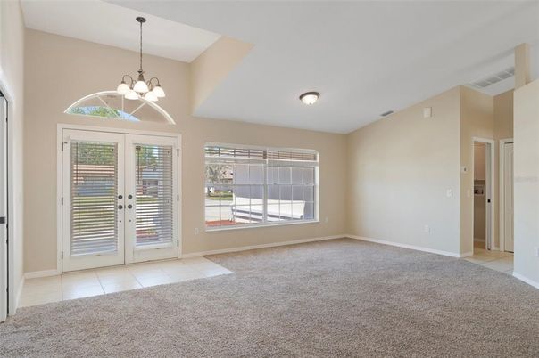 Chandelier, Empty room, Interior, Pendant Lights