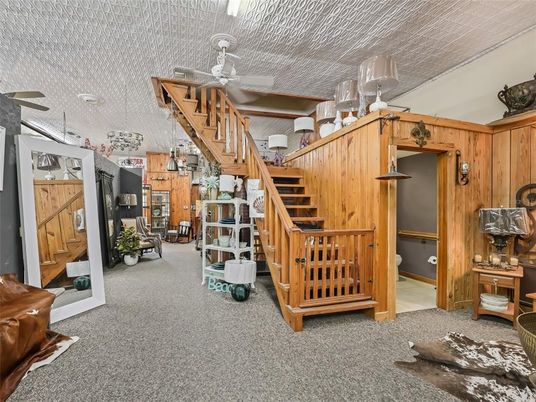 Interior, Wooden Walls