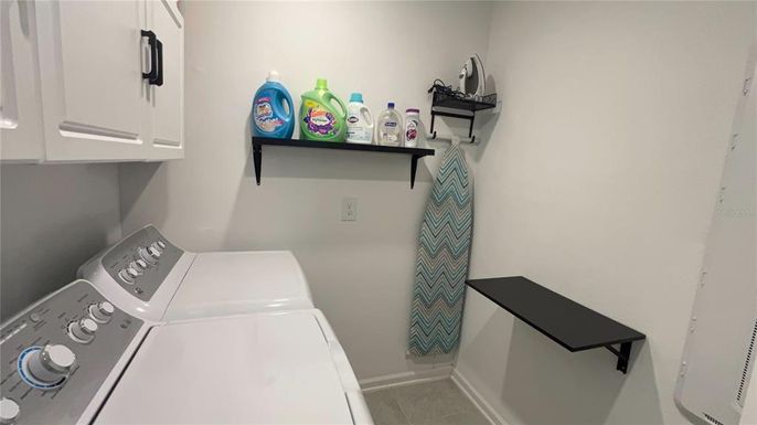 Interior, Washer