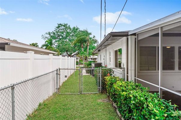 Backyard, Exterior