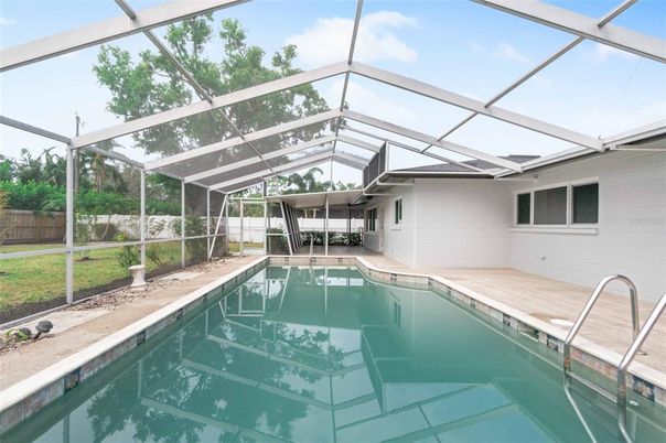 Glass Ceilings, Interior, Pool, Sun Room