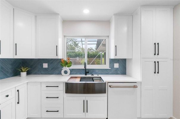 Interior, Kitchen, Recessed Lighting