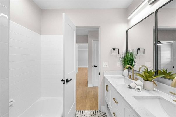 Bathroom, Dual Sink Vanities, Interior, Wood Texture Flooring