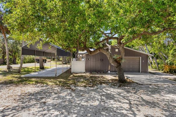 Backyard, Detached Garage, Exterior