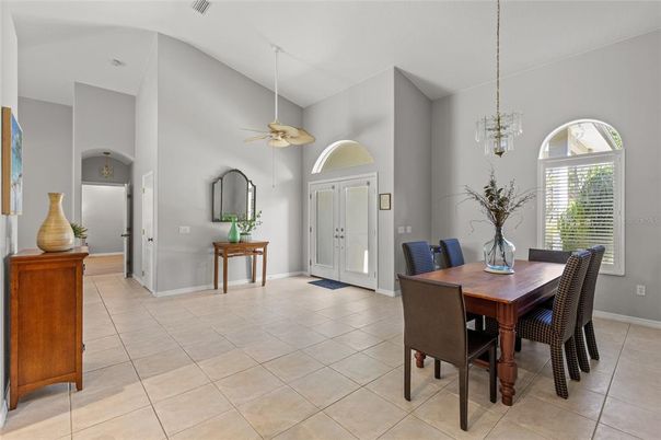 Dining room, Interior, Pendant Lights