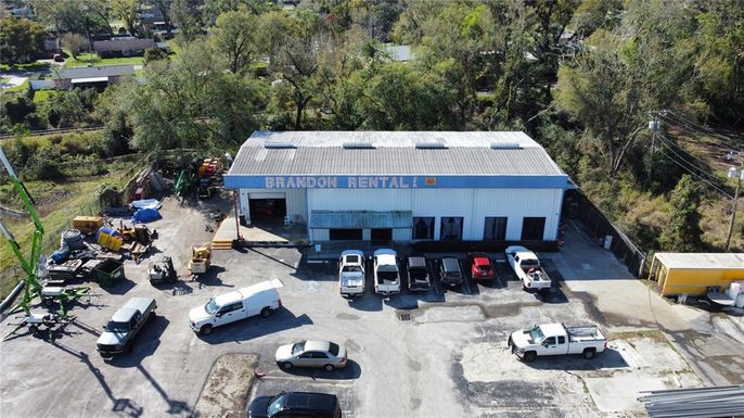 Exterior, Drone