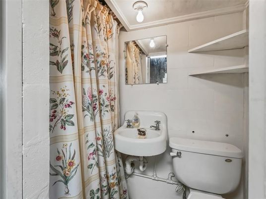 Bathroom, Interior