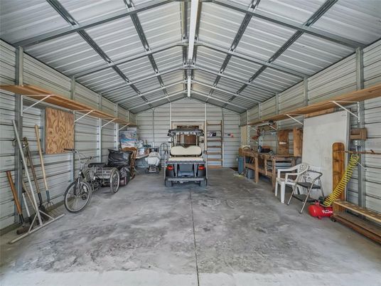 Garage, Interior