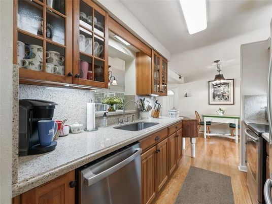 Dining room, Interior, Kitchen, Stainless Steel Appliances, Wood Texture Flooring