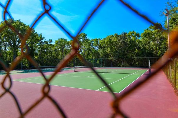 Exterior, Tennis Courts