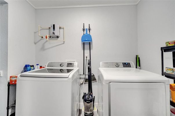 Interior, Washer