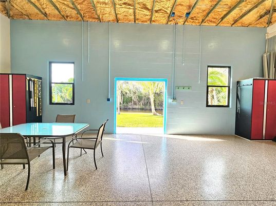 Dining room, Interior