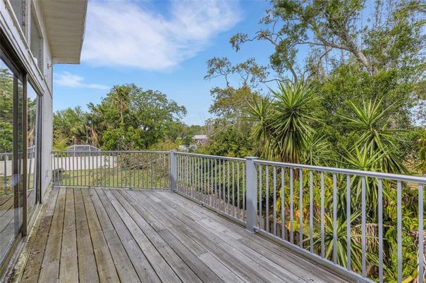Exterior, Wood Texture Flooring
