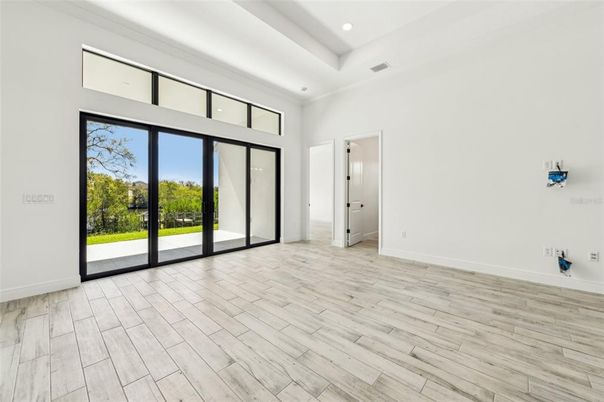 Empty room, Interior, Recessed Lighting, Wood Texture Flooring
