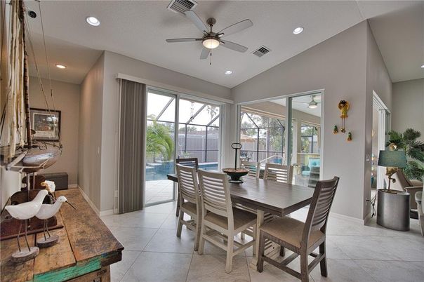 Dining room, Interior, Recessed Lighting, Sun Room
