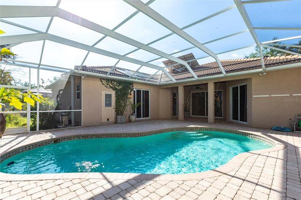 Glass Ceilings, Interior, Pool, Sun Room