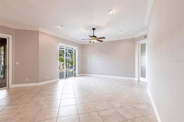 Empty room, Interior, Recessed Lighting