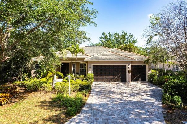 Attached, Backyard, Exterior, Facade, Mediterranean