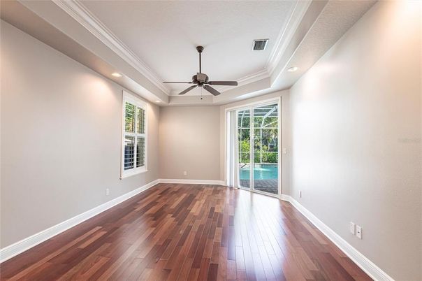 Empty room, Interior, Recessed Lighting, Wood Texture Flooring