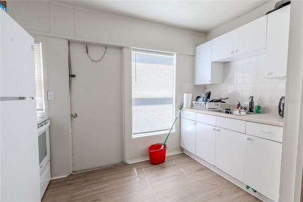 Interior, Kitchen, Wood Texture Flooring