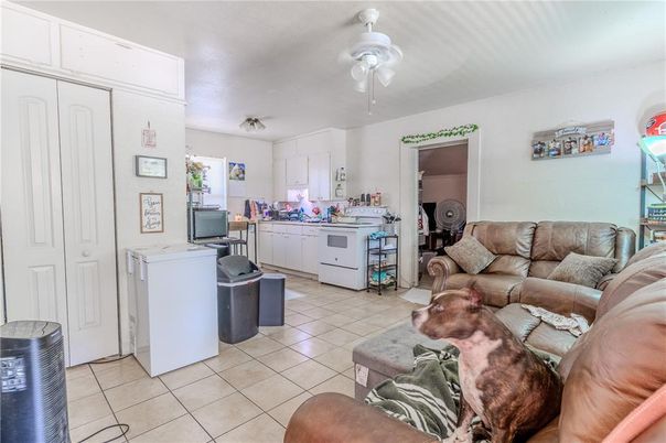 Interior, Living room, Washer