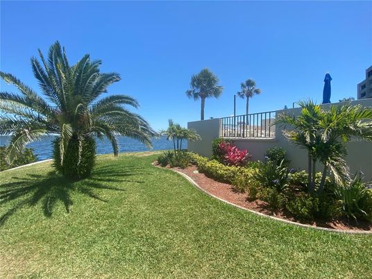 Backyard, Exterior, Water