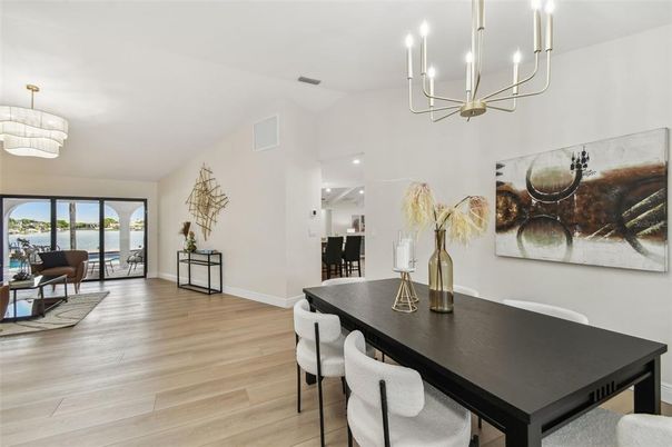 Chandelier, Dining room, Interior, Living room, Recessed Lighting, Wood Texture Flooring