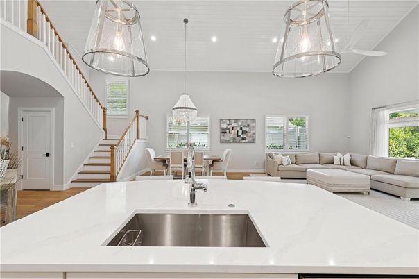 Dining room, Interior, Kitchen, Living room, Pendant Lights, Recessed Lighting, Wood Texture Flooring