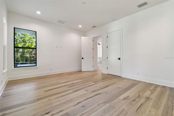 Empty room, Interior, Recessed Lighting, Wood Texture Flooring