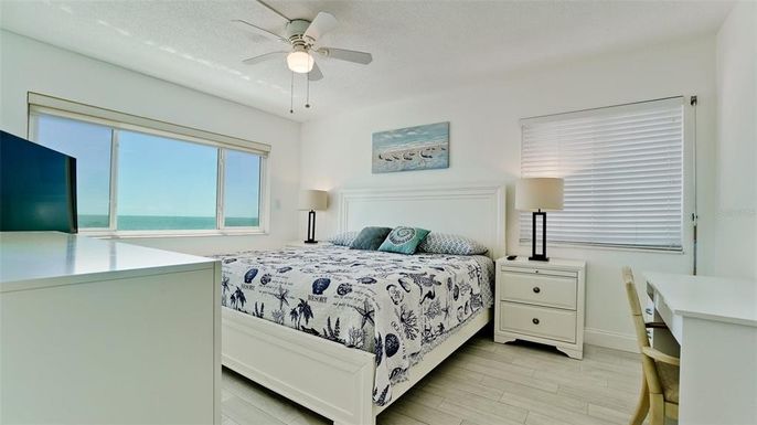 Bedroom, Interior, Water, Wood Texture Flooring