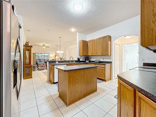 Dining room, Interior, Kitchen, Pendant Lights, Recessed Lighting