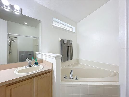 Bathroom, Dual Sink Vanities, Interior