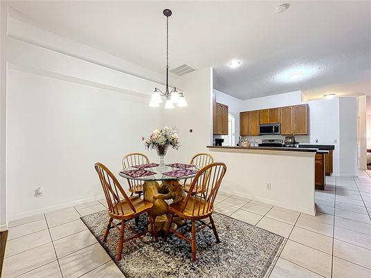 Dining room, Interior, Kitchen, Pendant Lights, Recessed Lighting, Stainless Steel Appliances