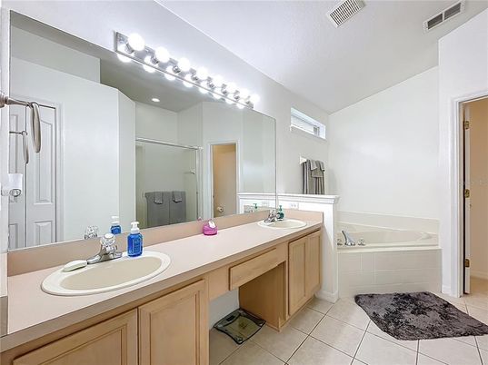 Bathroom, Dual Sink Vanities, Interior