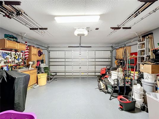 Garage, Interior