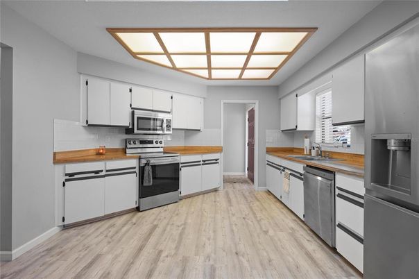 Interior, Kitchen, Stainless Steel Appliances, Wood Texture Flooring