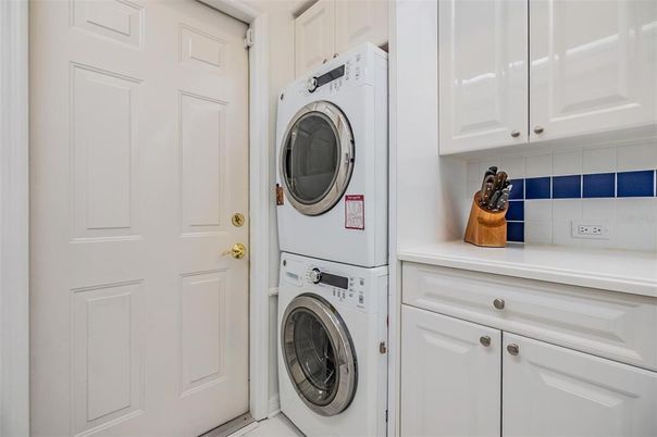 Interior, Utility Closets, Washer