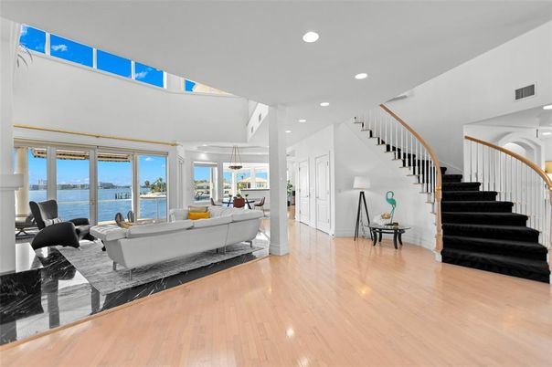 Interior, Living room, Recessed Lighting, Water, Wood Texture Flooring