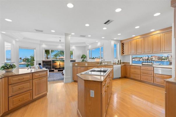 Interior, Kitchen, Living room, Recessed Lighting, Wood Texture Flooring