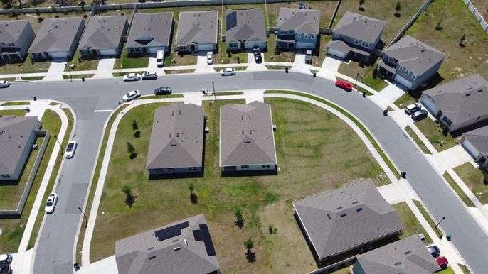 Exterior, Drone
