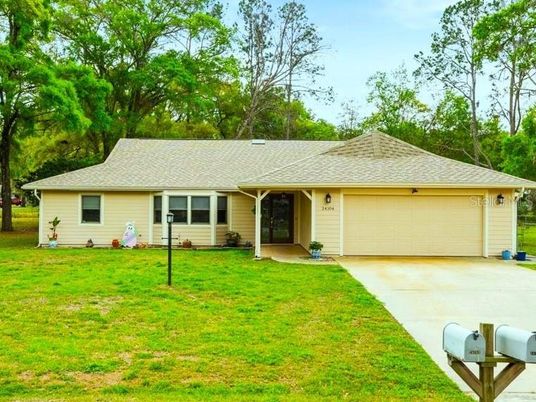 Attached, Backyard, Exterior, Facade, Ranch